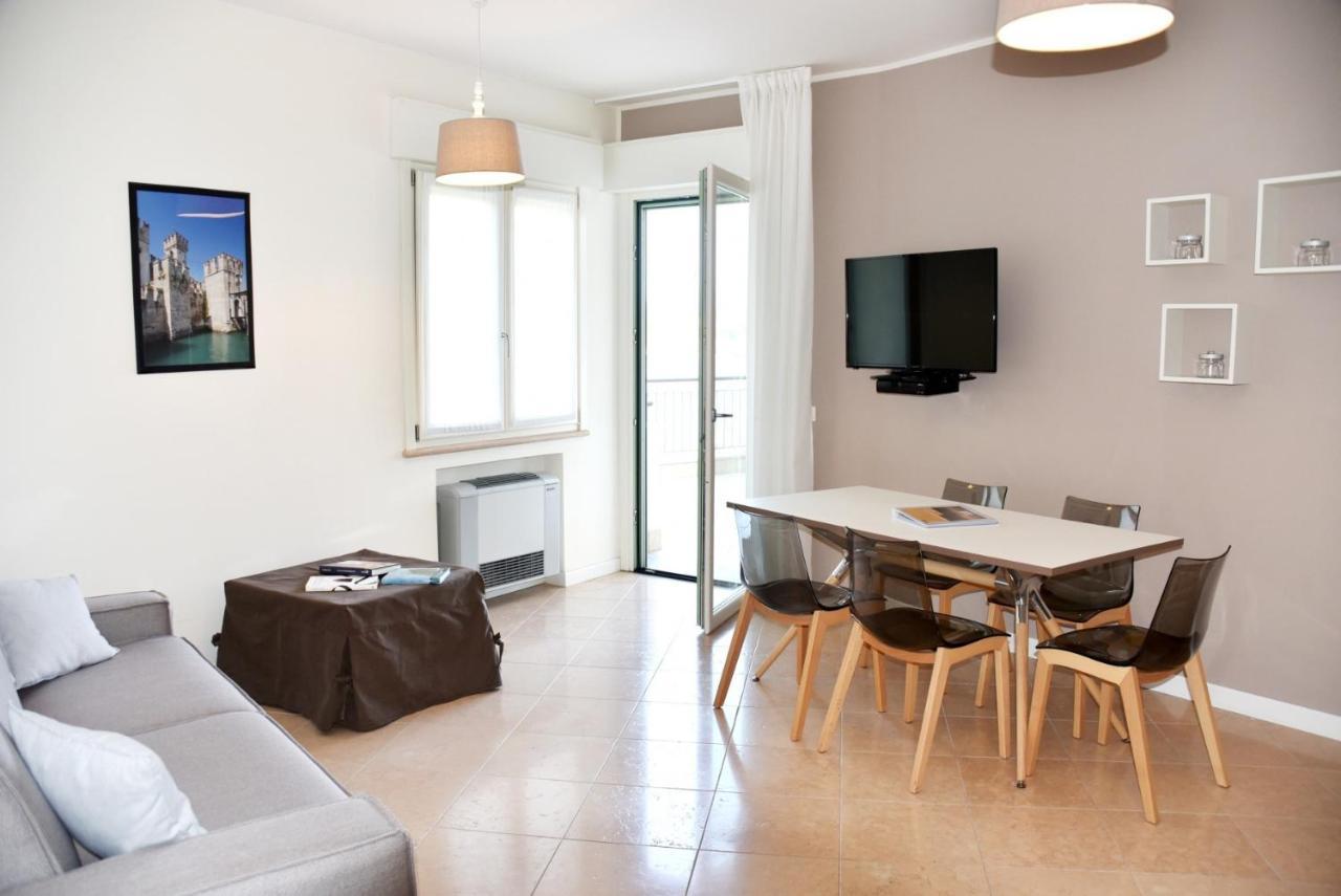 Residenza Miralago By Wonderful Italy Ντεζεντσάνο ντελ Γκάρντα Εξωτερικό φωτογραφία