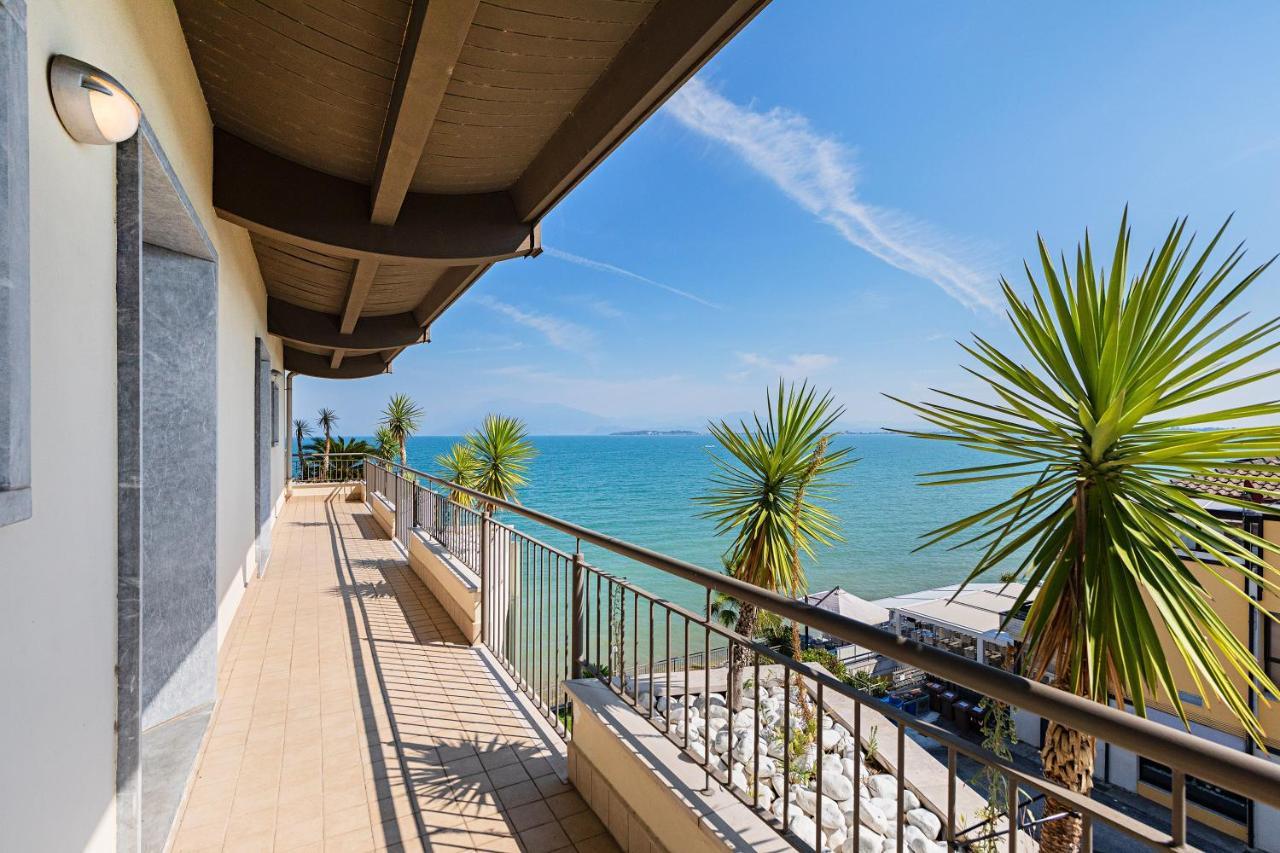 Residenza Miralago By Wonderful Italy Ντεζεντσάνο ντελ Γκάρντα Εξωτερικό φωτογραφία