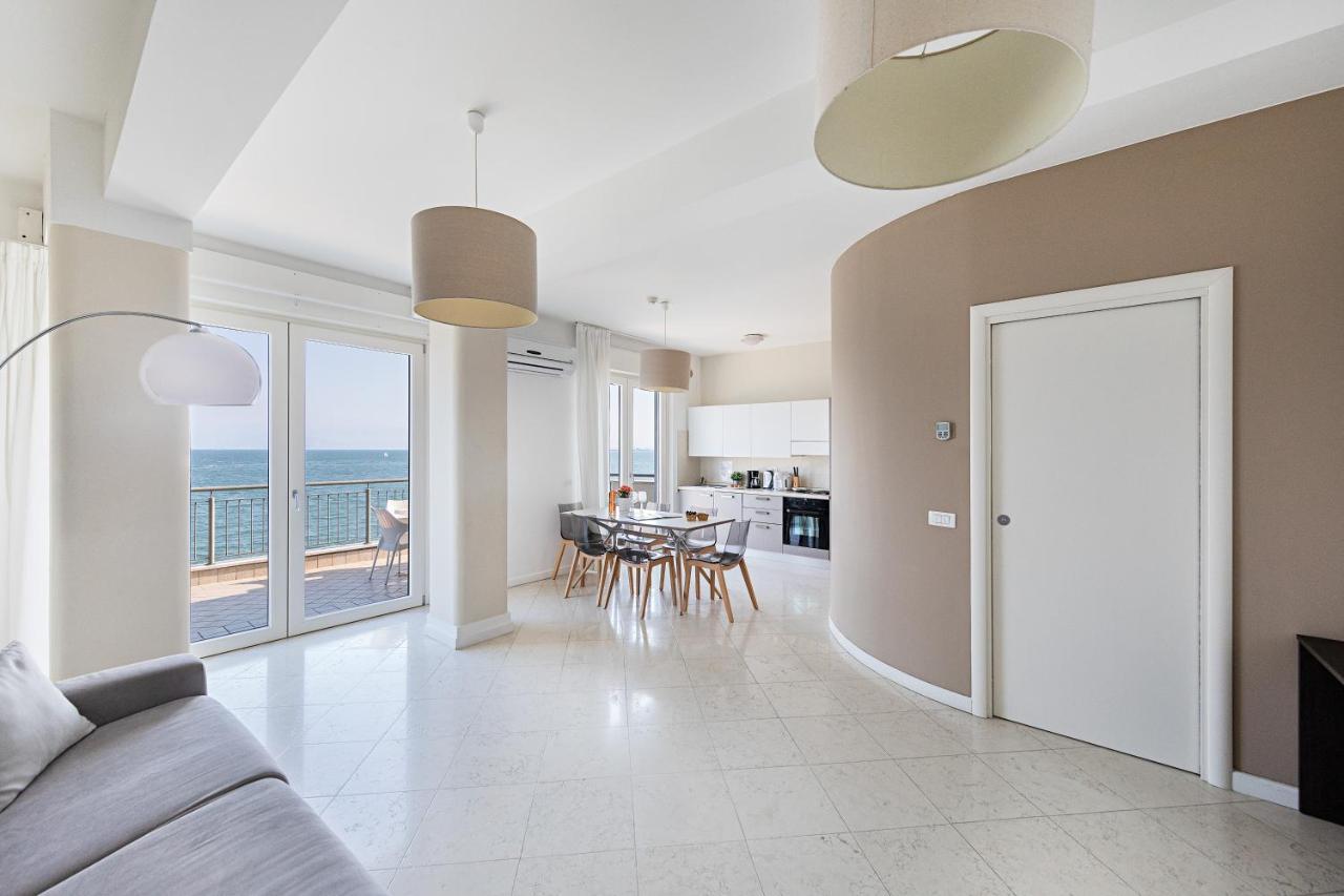 Residenza Miralago By Wonderful Italy Ντεζεντσάνο ντελ Γκάρντα Εξωτερικό φωτογραφία