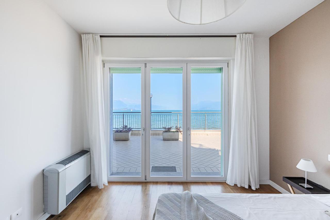 Residenza Miralago By Wonderful Italy Ντεζεντσάνο ντελ Γκάρντα Εξωτερικό φωτογραφία