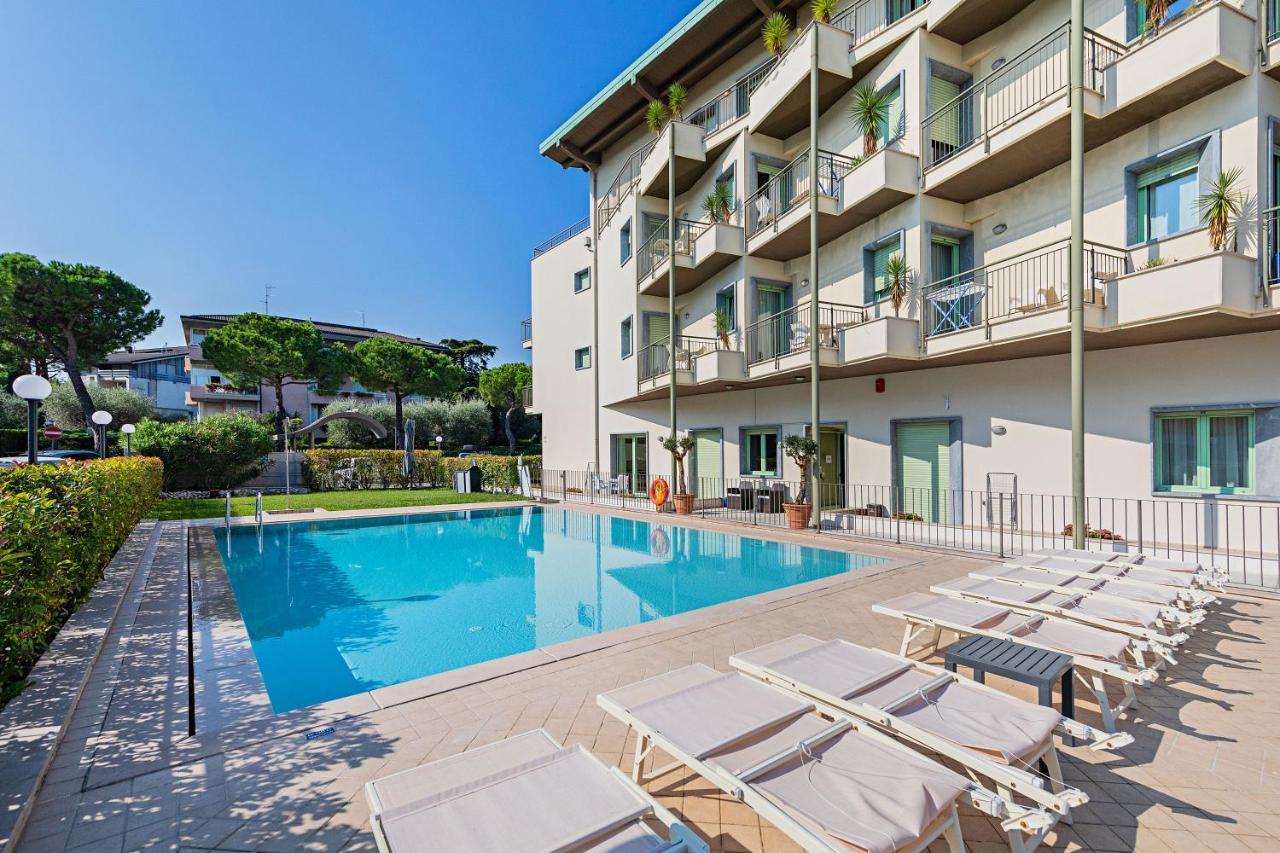 Residenza Miralago By Wonderful Italy Ντεζεντσάνο ντελ Γκάρντα Εξωτερικό φωτογραφία